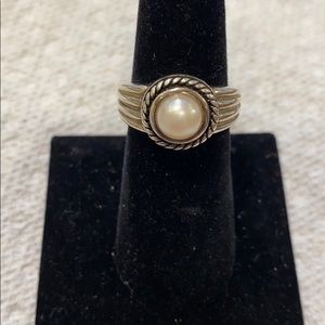 Sterling Silver and Pearl ring